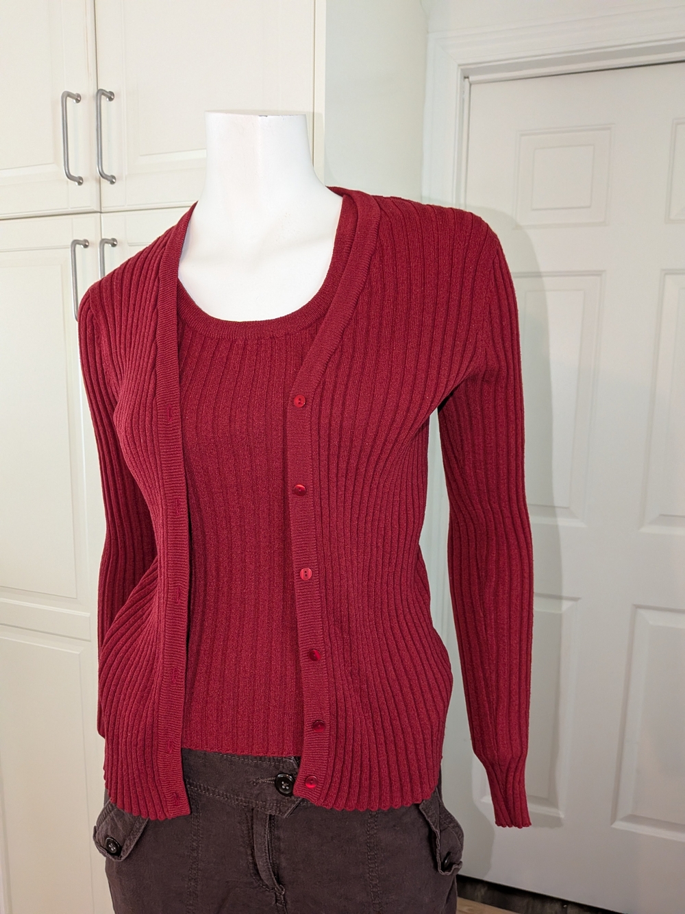 New York & Company Ribbed Red Sweater and Cardigan Set